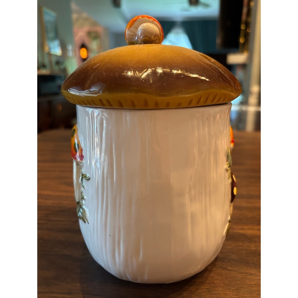 Vintage 1978 Sears & Roebuck Ceramic Mushroom Canister Embossed Cookie Jar - Picture 4 of 12